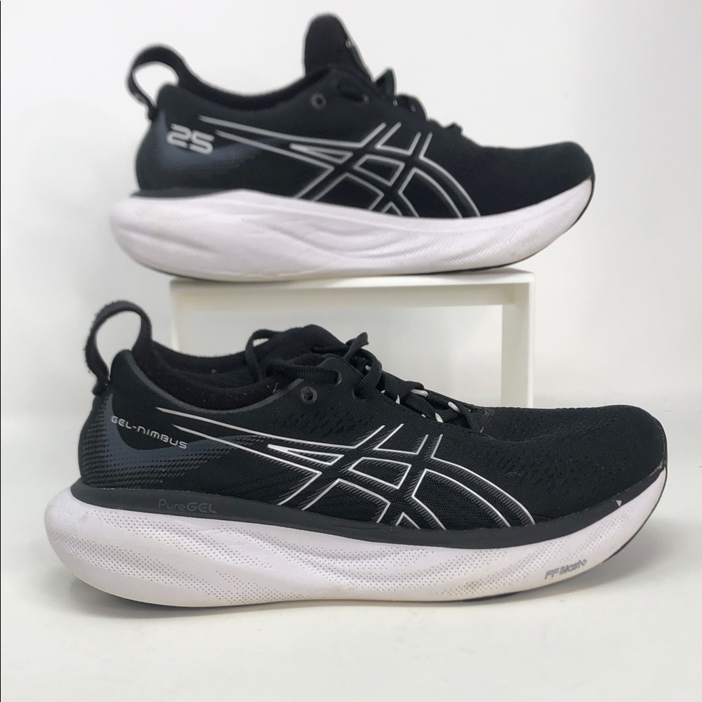 Asics Gel Nimbus 25 Black White 1012B356 Women’s  Running Shoes DAMAGED - Size 9
